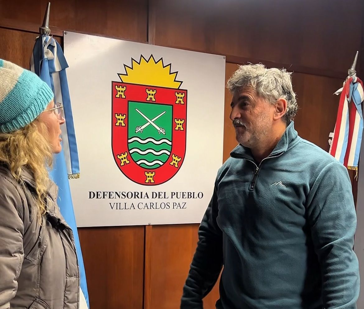 Vecinos en la Defensoría